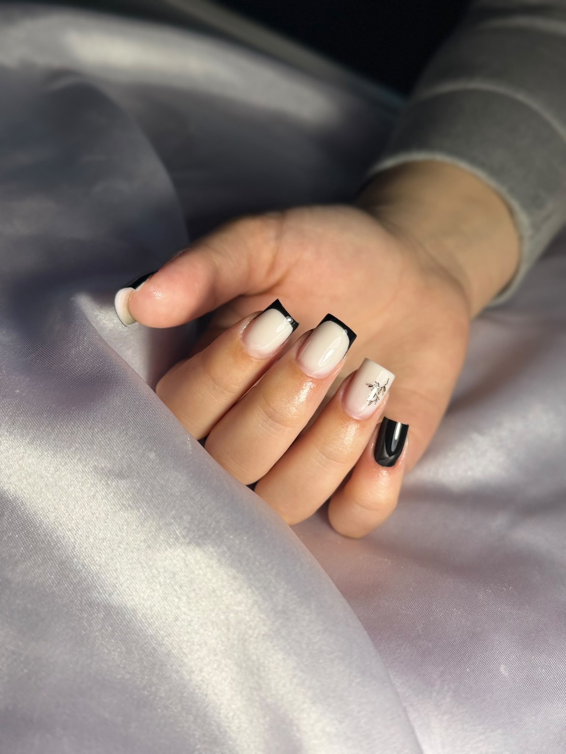 Manikir i nokti u Kikindi — nnails.by.m